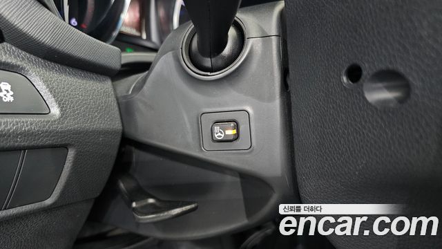 Hyundai Santa Fe (DM) Diesel(e-VGT) 2.2 4WD Exclusive Special 2015 — фото 15