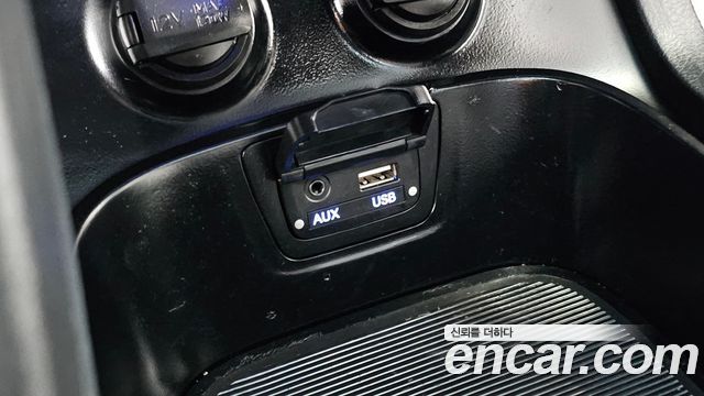 Hyundai Santa Fe (DM) Diesel(e-VGT) 2.2 4WD Exclusive Special 2015 — фото 29