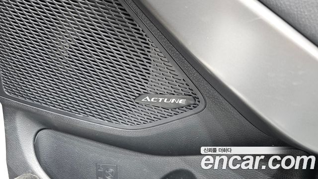 Hyundai Santa Fe (DM) Diesel(e-VGT) 2.2 4WD Exclusive Special 2015 — фото 34