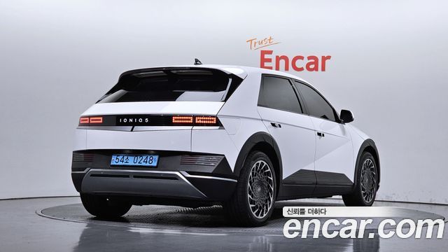 Hyundai Ioniq 5 Long range Exclusive 2023 — фото 2