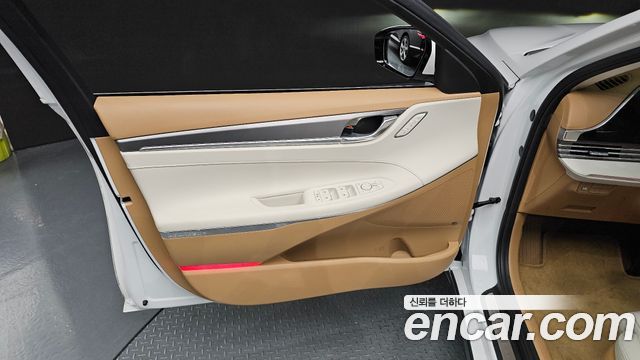 Hyundai Grandeur (IG) 3.0 LPi Exclusive 2021 — фото 24