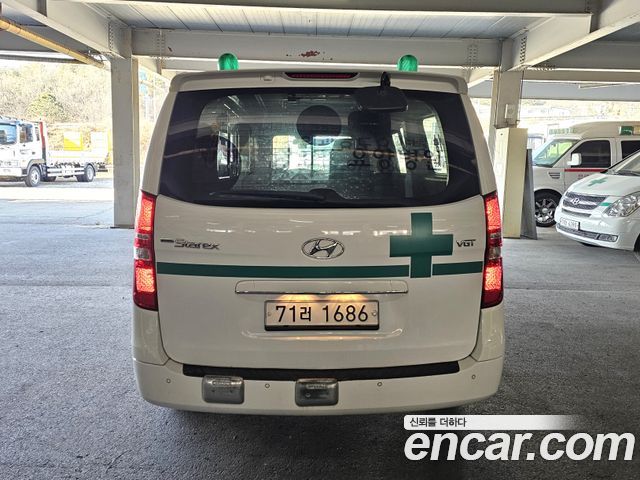 Hyundai Grand Starex Ambulance 2015 — фото 4
