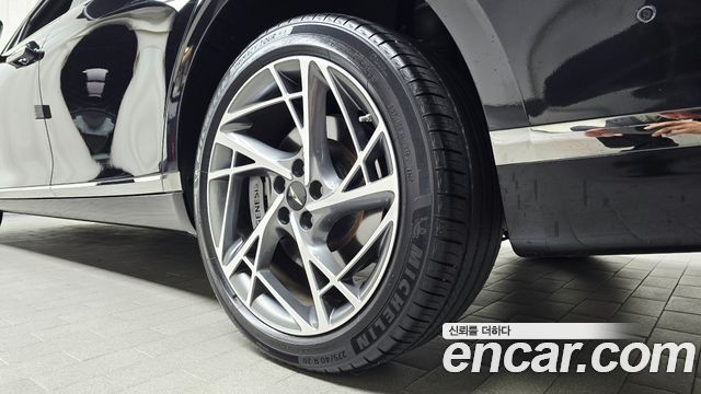 Genesis G90 (RS4) Gasoline 3.5 Turbo AWD 2022 — фото 19