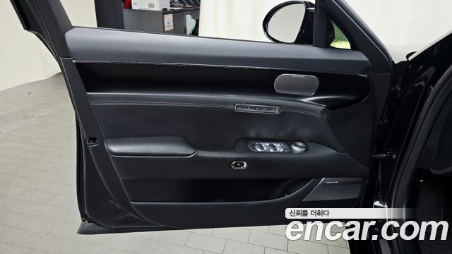 Genesis G90 (RS4) Gasoline 3.5 Turbo AWD 2022 — фото 24