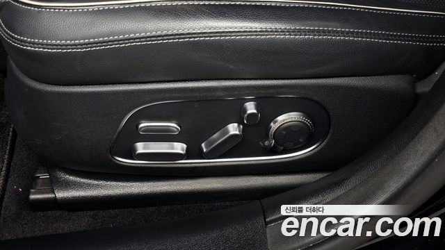 Genesis G90 (RS4) Gasoline 3.5 Turbo AWD 2022 — фото 35