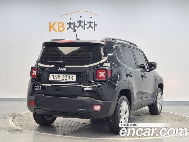 Jeep Renegade 2.0 Diesel Longitude AWD 2017 — фото 3