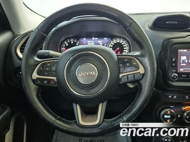 Jeep Renegade 2.0 Diesel Longitude AWD 2017 — фото 9