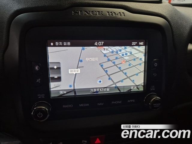 Jeep Renegade 2.0 Diesel Longitude AWD 2017 — фото 17
