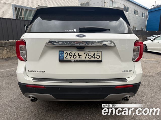 Ford Explorer (VI) 2.3 LimIted 4WD 2022 — фото 4