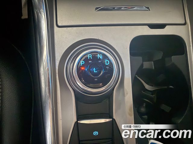 Ford Explorer (VI) 2.3 LimIted 4WD 2022 — фото 8