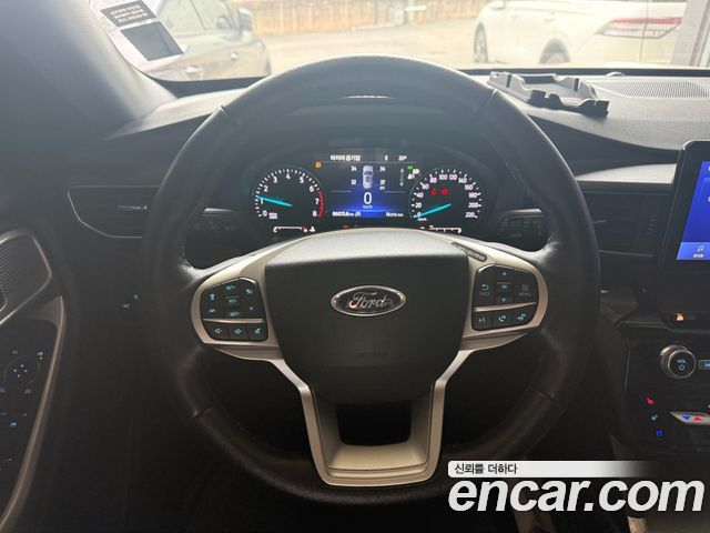 Ford Explorer (VI) 2.3 LimIted 4WD 2022 — фото 17