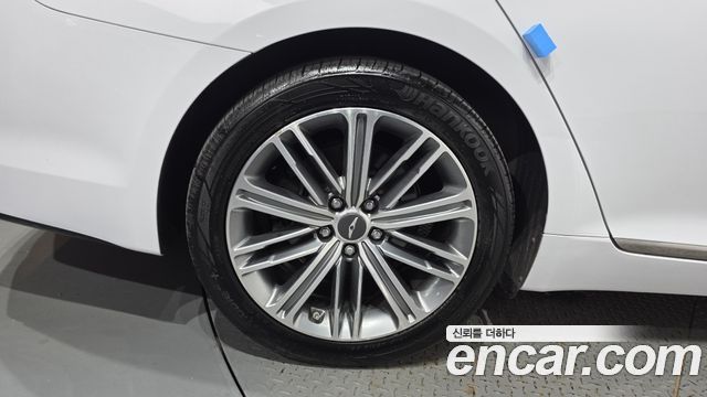 Genesis G80 3.3 GDI AWD Luxury 2018 — фото 5