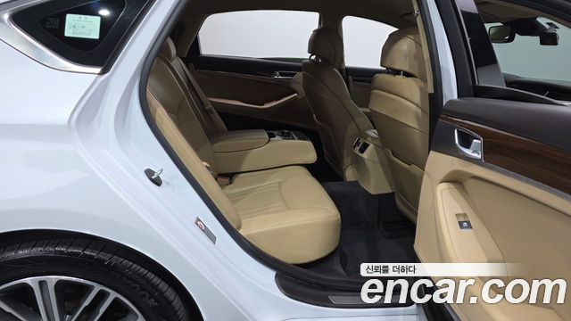 Genesis G80 3.3 GDI AWD Luxury 2018 — фото 12