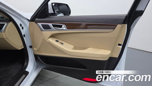 Genesis G80 3.3 GDI AWD Luxury 2018 — фото 24