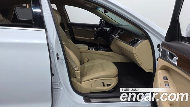 Genesis G80 3.3 GDI AWD Luxury 2018 — фото 26