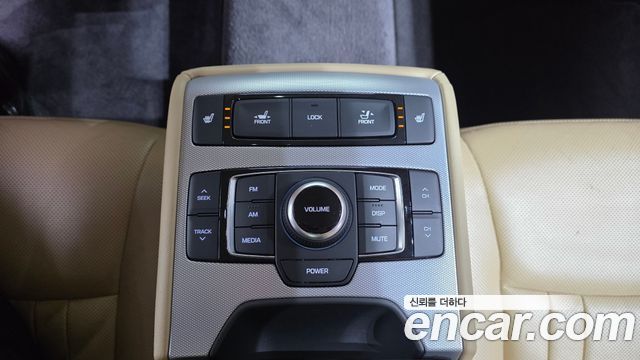 Genesis G80 3.3 GDI AWD Luxury 2018 — фото 30