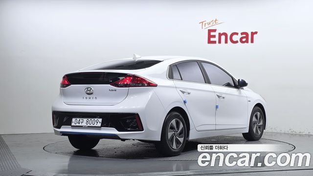 Hyundai Ioniq Hybrid N 2017 — фото 2
