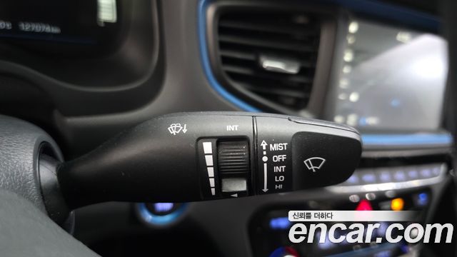 Hyundai Ioniq Hybrid N 2017 — фото 27