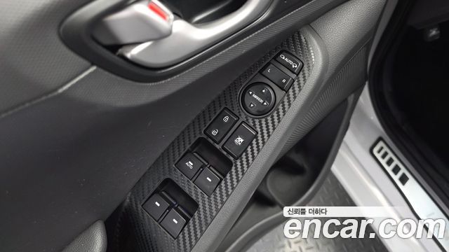 Hyundai Ioniq Hybrid N 2017 — фото 29