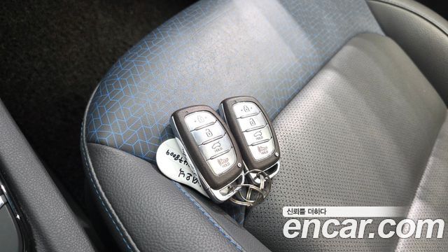 Hyundai Ioniq Hybrid N 2017 — фото 31