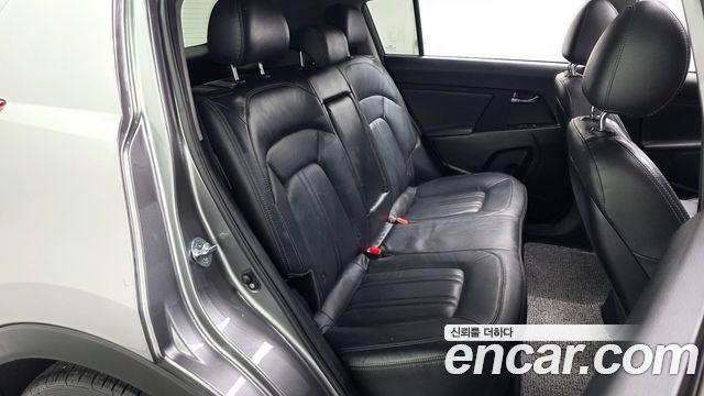 Kia Sportage R Diesel 2WD Prestige 2016 — фото 12
