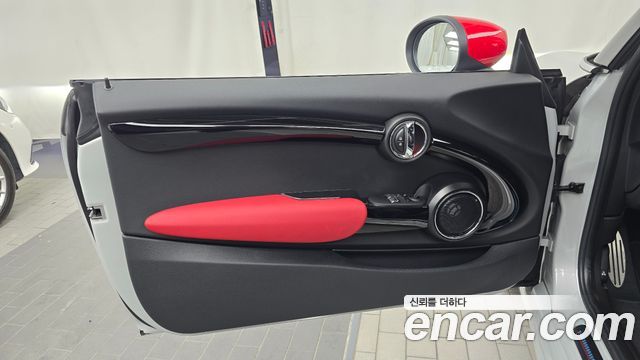 MINI Cooper S JCW 3rd Generation 2021 — фото 24