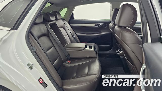 Hyundai Grandeur (IG) 2.5 Premium Choice 2020 — фото 12