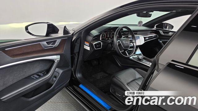 Audi A7 (4K) 55 TFSI Quattro Premium 2022 — фото 10
