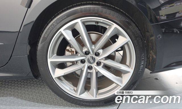 Audi A7 (4K) 55 TFSI Quattro Premium 2022 — фото 21
