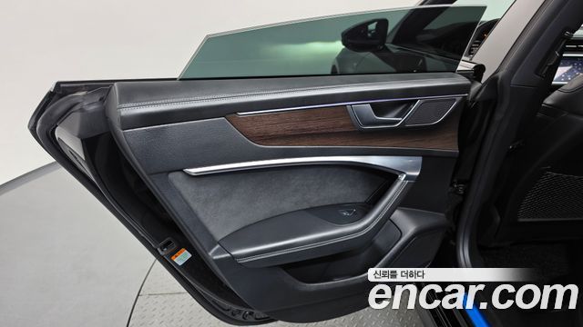 Audi A7 (4K) 55 TFSI Quattro Premium 2022 — фото 25