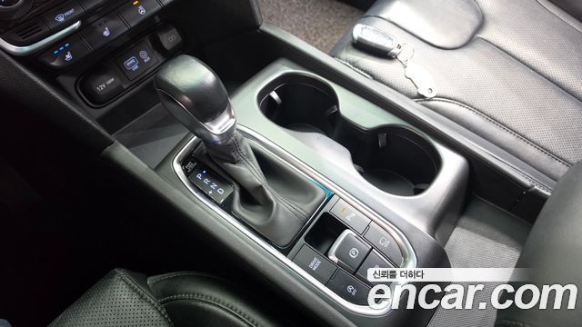 Hyundai Santa Fe (TM) Diesel 2.0 2WD Exclusive 2020 — фото 9