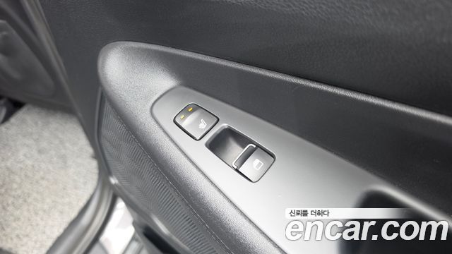 Hyundai Santa Fe (TM) Diesel 2.0 2WD Exclusive 2020 — фото 16
