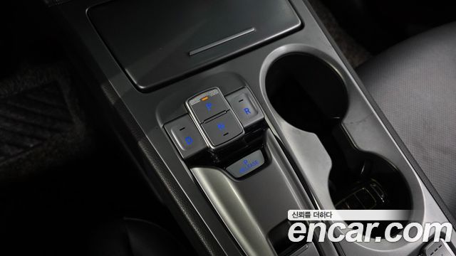 Hyundai Kona Electric Premium 2019 — фото 9
