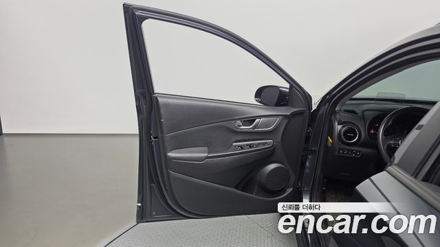 Hyundai Kona Electric Premium 2019 — фото 24