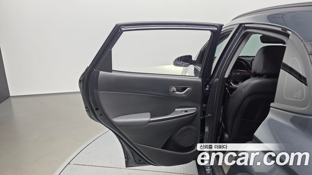 Hyundai Kona Electric Premium 2019 — фото 25