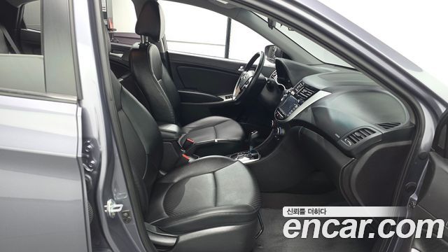 Hyundai Accent (New) 1.4 VVT Premium 2017 — фото 11