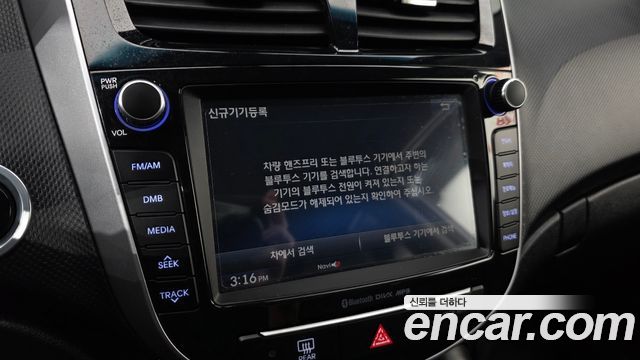 Hyundai Accent (New) 1.4 VVT Premium 2017 — фото 16