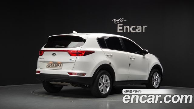 Kia Sportage (IV) Diesel 1.7 2WD Trendy 2018 — фото 2