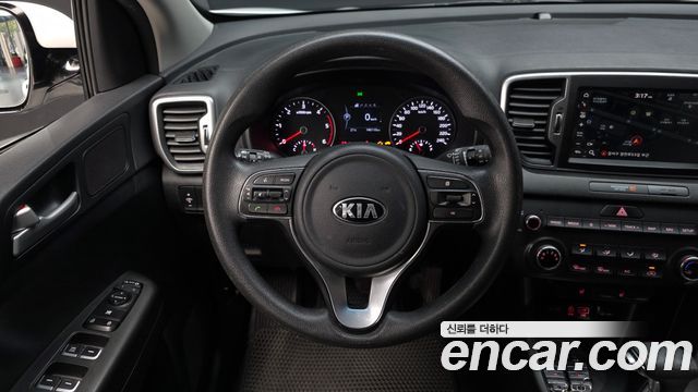 Kia Sportage (IV) Diesel 1.7 2WD Trendy 2018 — фото 13