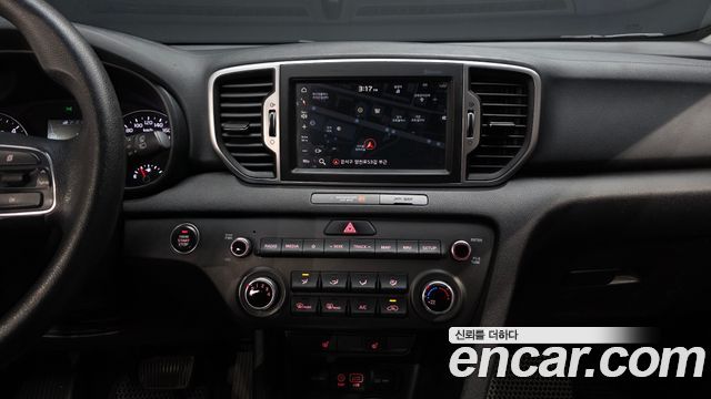 Kia Sportage (IV) Diesel 1.7 2WD Trendy 2018 — фото 14