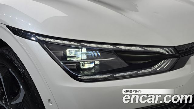 Kia EV6 Long Range 4WD GT Line 2024 — фото 28