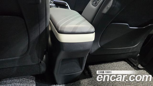 Kia EV6 Long Range 4WD GT Line 2024 — фото 38