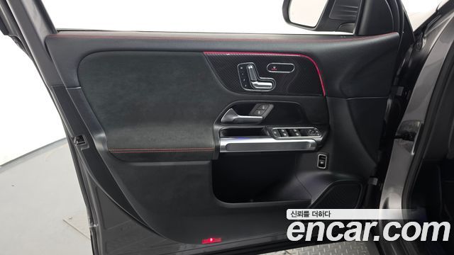 Mercedes-Benz GLB-Class (X247) GLB250 4MATIC 2021 — фото 24