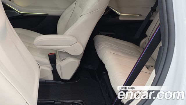BMW X7 (G07) M60i xDrive M sport 6STR 2026 — фото 15