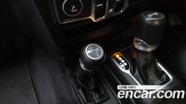Jeep Wrangler (JL) 2.0 Overland 4Door 2021 — фото 20