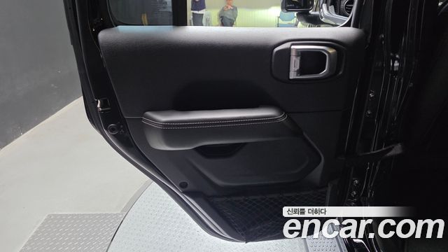 Jeep Wrangler (JL) 2.0 Overland 4Door 2021 — фото 25