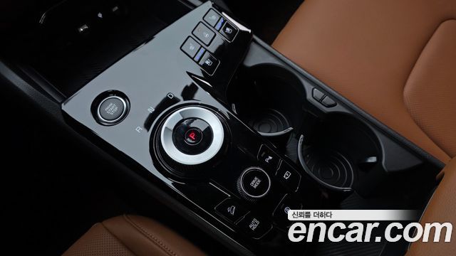 Kia Sportage (V) Gasoline 1.6 Turbo 2WD Nobleless 2024 — фото 9