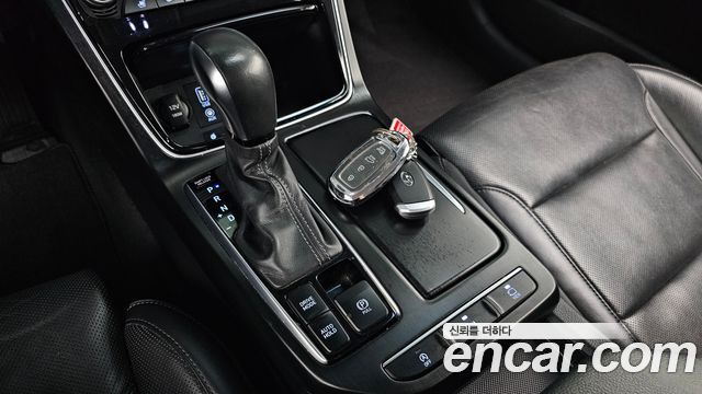 Hyundai Grandeur (IG) 2.2 Diesel Premium Special 2019 — фото 9