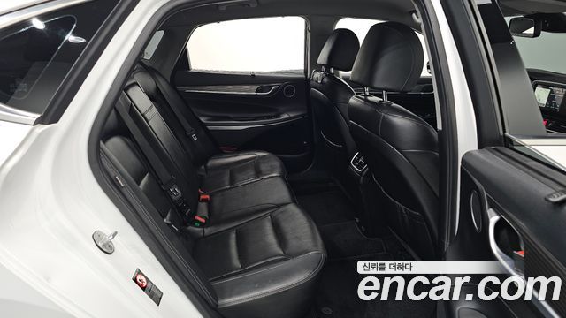 Hyundai Grandeur (IG) 2.2 Diesel Premium Special 2019 — фото 12