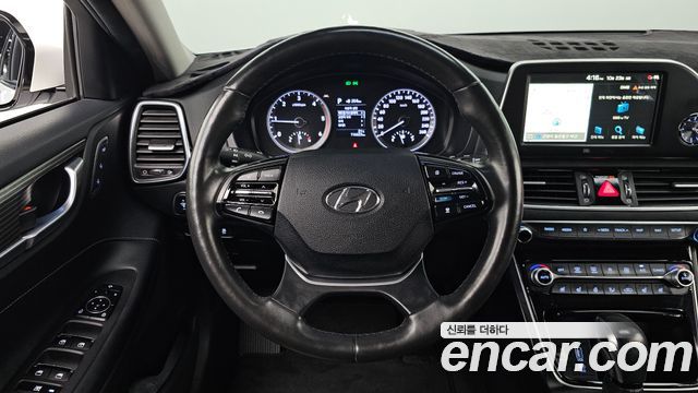 Hyundai Grandeur (IG) 2.2 Diesel Premium Special 2019 — фото 13